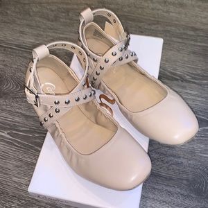 Candies “Canadir” in color - Blush  Size 7.5